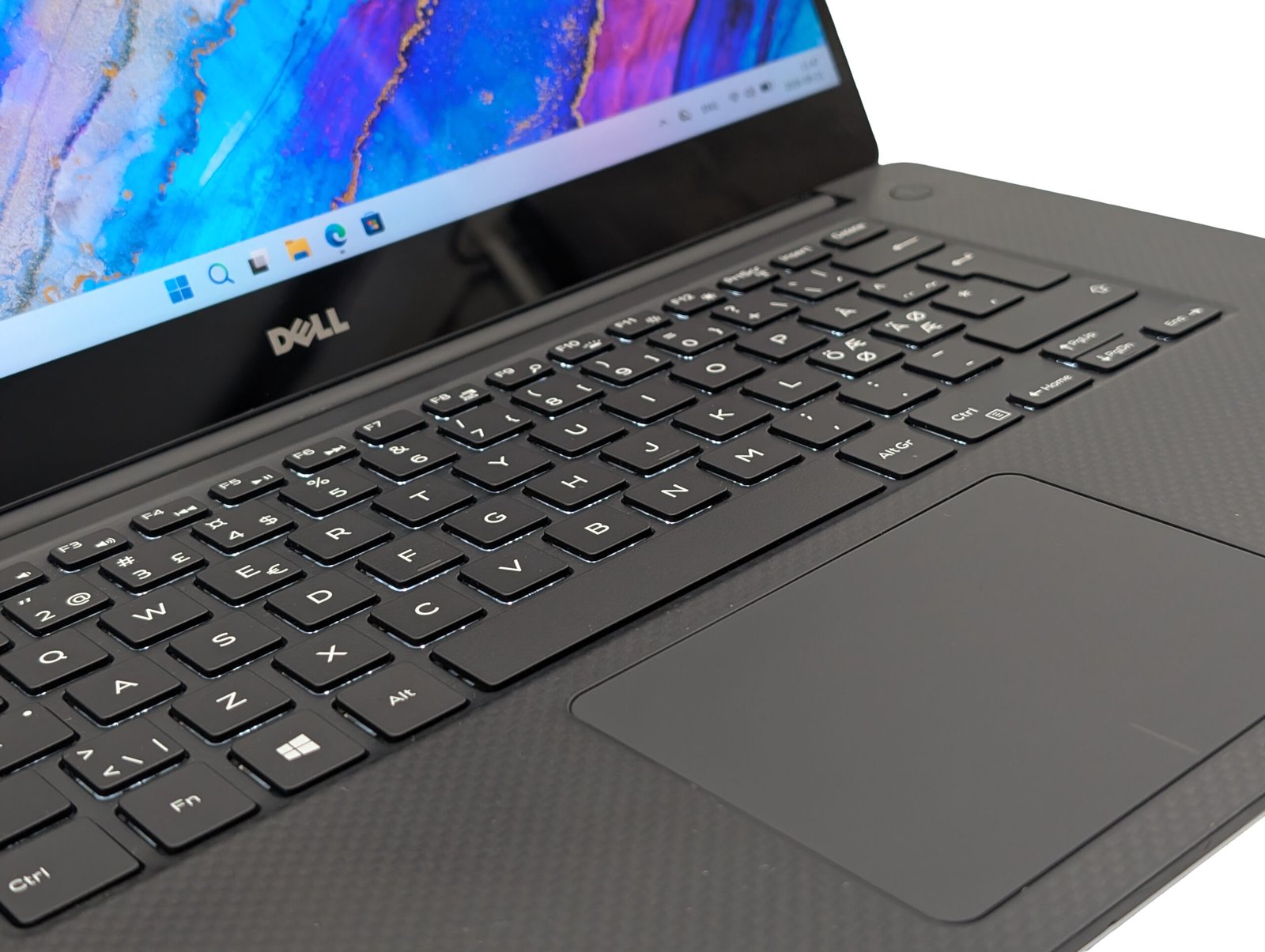PXL_20260921_084735104 Dell XPS 15 9560 / i7-7700HQ / 16GB / 256GB / GTX 1050 4GB (RENOVERAD)